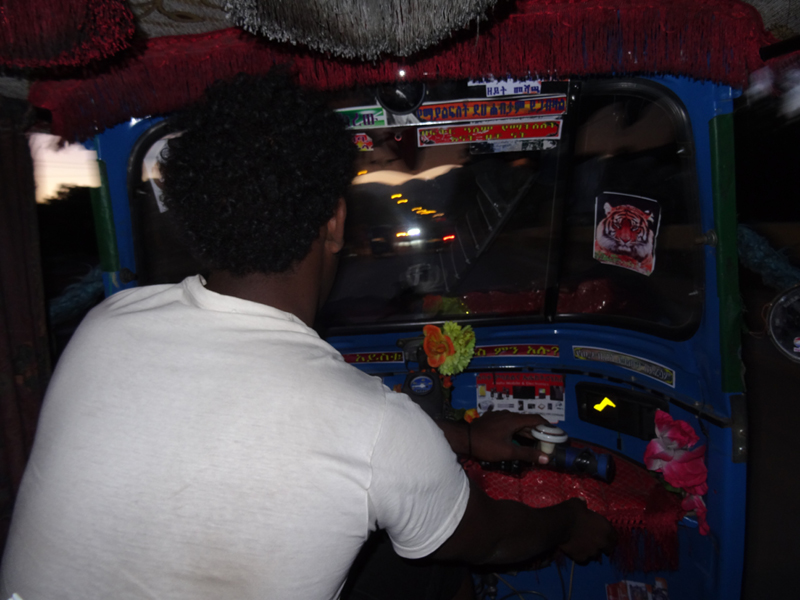 2013-12-08 18-18-36 - DSC01704