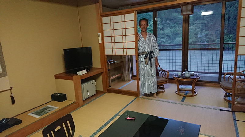 2018-04-23 18-30-18 - DSC_0296